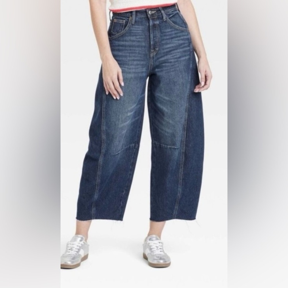 Universal Thread Women’s Blue Jeans